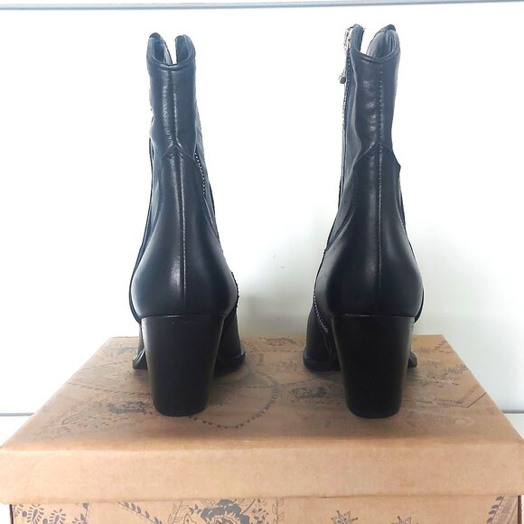 Free People Brayden Western Style Metal Toe Leather Boot - Size 38.5(8.5) - Picture 6 of 8